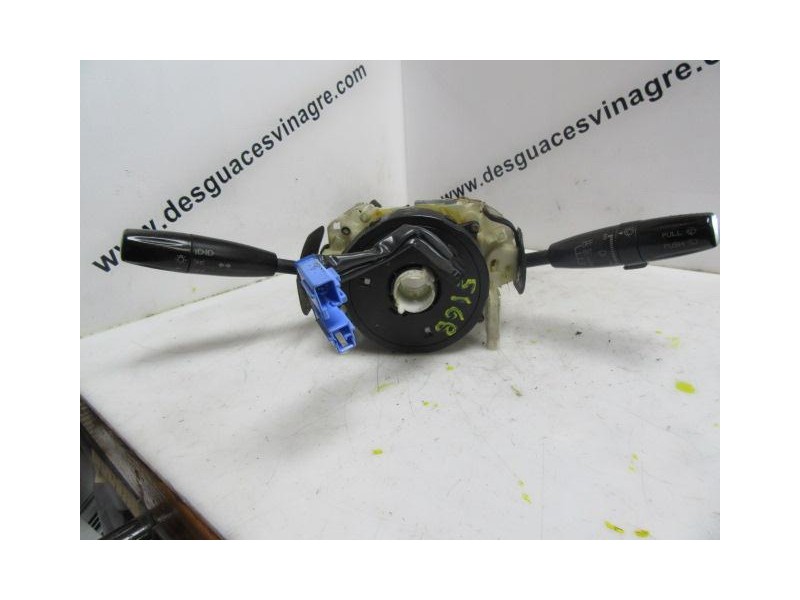 Recambio de mando luces y limpias : kia sephia : 1.5 g /bf (88,37cv) [2000] para kia sephia 1.5 g /bf referencia OEM IAM   