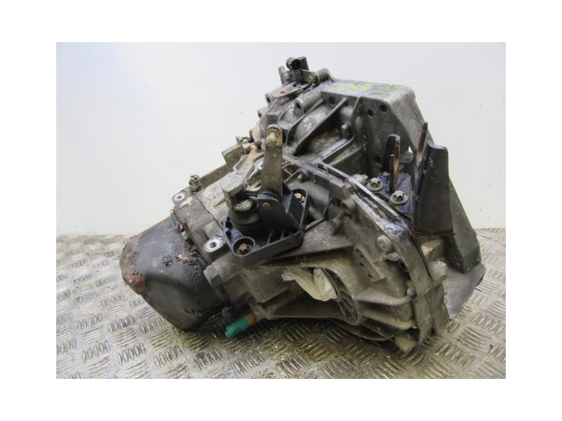 Recambio de cambio 5v (td/tdi) : nissan micra : 1.5 dci (65,26cv) [2003] para nissan micra 1.5 dci referencia OEM IAM JH3140  