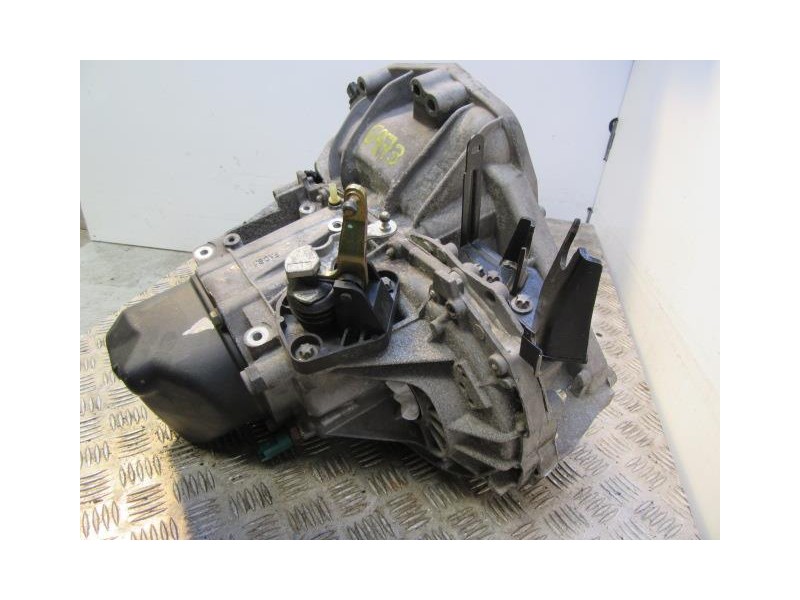 Recambio de cambio 5v (gasolina) : nissan micra : 1.2 g (80,22cv) [2003] para nissan micra 1.2 g referencia OEM IAM JH3103  