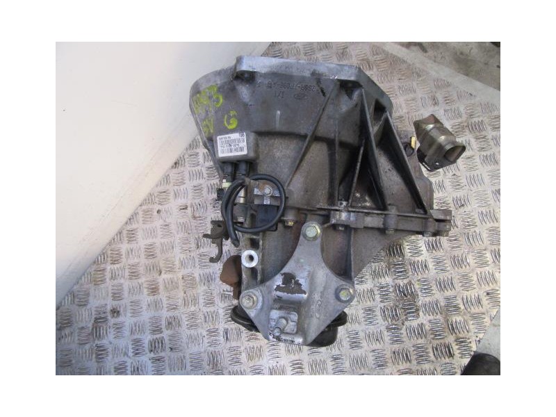 Recambio de cambio 5v (gasolina) : ford fiesta : 1.3 g (69,34cv) [2003] para ford fiesta 1.3 g referencia OEM IAM 2S6R  