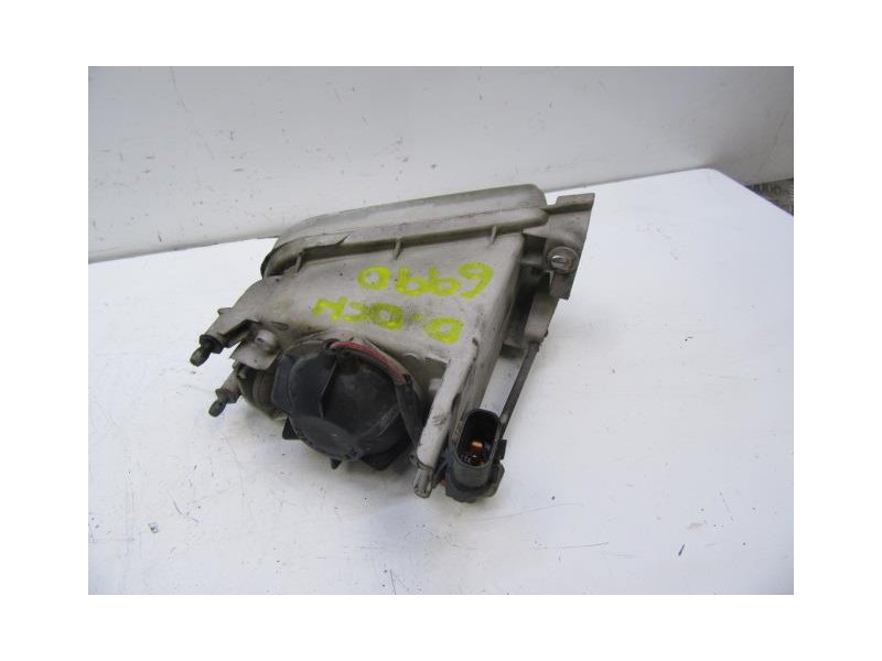 Recambio de antiniebla dch. : mitsubishi galant : 2.0 g (135,96cv) [1997] para mitsubishi galant 2.0 g referencia OEM IAM   