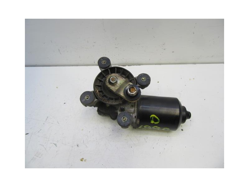 Recambio de motor limpia delantero : mitsubishi galant : 2.0 g (135,96cv) [1997] para mitsubishi galant 2.0 g referencia OEM IAM