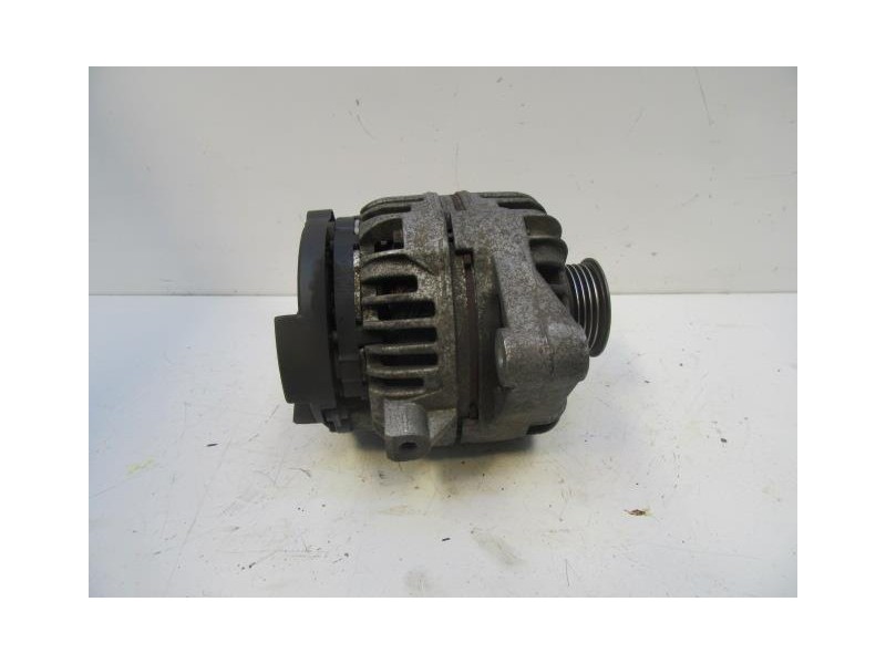 Recambio de alternador : opel astra : 1.6 g (100,61cv) [2001] para opel astra 1.6 g referencia OEM IAM 0124415002BOSCH100A  