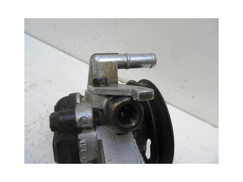 Recambio de bomba dirección : hyundai coupe : 2.0 g (138,68cv) 3p [2000] para hyundai coupe 2.0 g referencia OEM IAM   