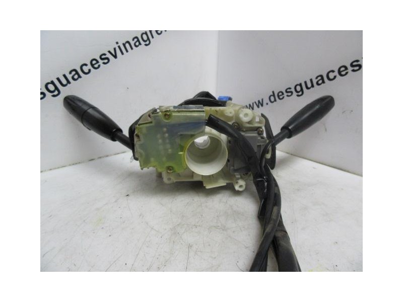 Recambio de mando luces y limpias : kia sephia : 1.5 g /bf (88,37cv) [2000] para kia sephia 1.5 g /bf referencia OEM IAM   