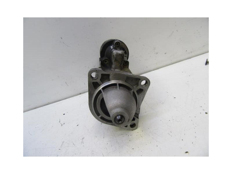 Recambio de motor arranque : ford sierra : 2.0 g (122,36cv) [1992] para ford sierra 2.0 g referencia OEM IAM 0001108110  