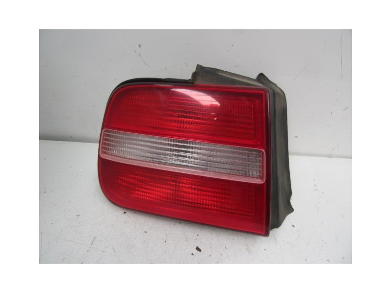 Recambio de piloto trasero izq. : lancia k : 2.0 g [1999] para lancia k 2.0 g referencia OEM IAM   