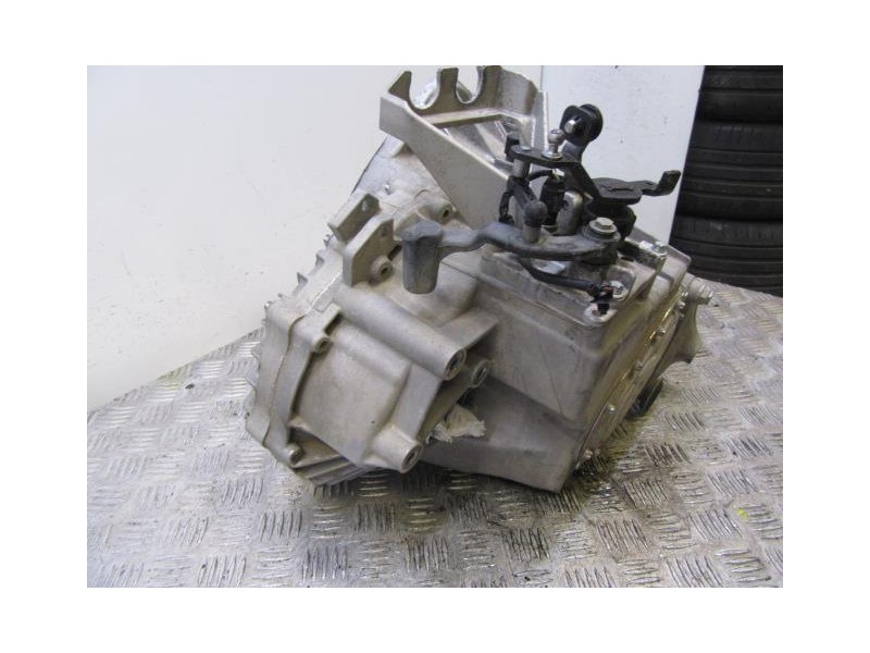 Recambio de cambio 5v (td/tdi) : m. benz vaneo : 1.7 cdi [2004] para m. benz vaneo 1.7 cdi referencia OEM IAM 168361040221  