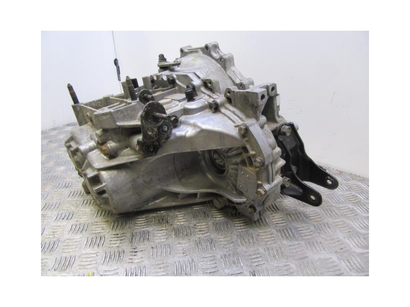 Recambio de cambio 5v (td/tdi) : kia cerato : 2.0 crdi (112,17cv) [2004] para kia cerato 2.0 crdi referencia OEM IAM L4S  