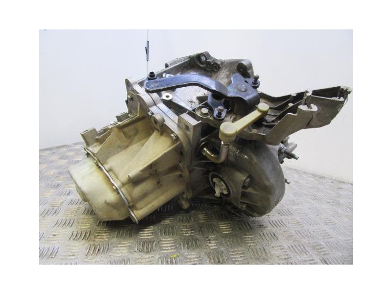 Recambio de cambio 5v (td/tdi) : citroen c5 : 1.6 hdi (108,77cv) [2006] para citroen c5 1.6 hdi referencia OEM IAM 20DM65  