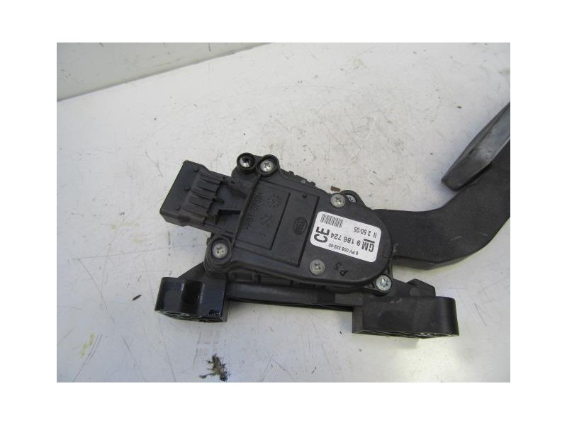 Recambio de potenciómetro aceleración : saab 9-3 : 1.9 td (149,56cv) [2006] para saab  9-3 1.9 td referencia OEM IAM 9186724  