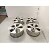 Recambio de juego llantas para kia carens iv 1.7 crdi referencia OEM IAM 52910A4150  