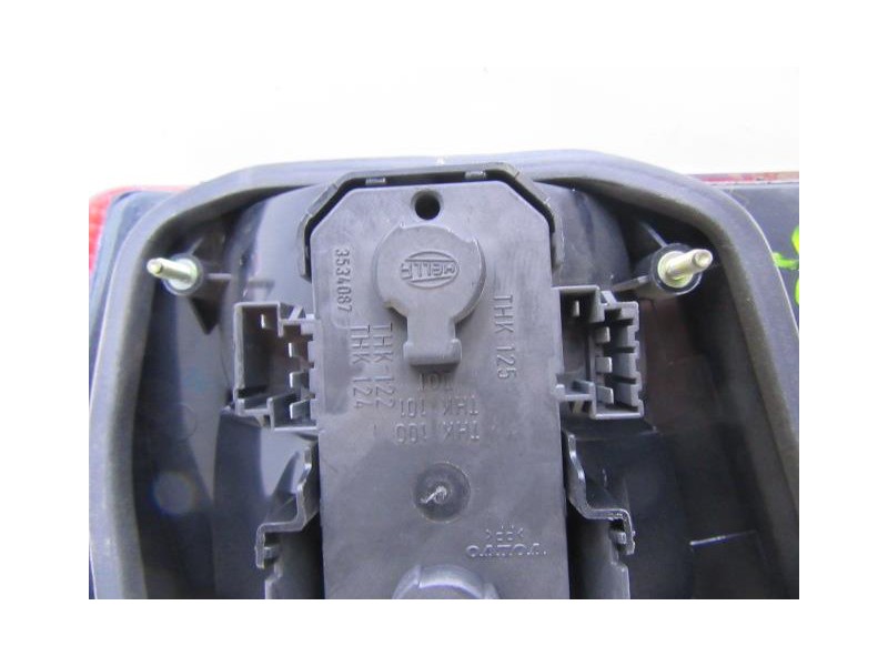 Recambio de piloto porton dch. : volvo 940 : 0.1 d [1996] para volvo 940 0.1 d referencia OEM IAM   