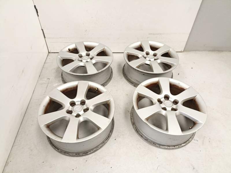 Recambio de juego llantas para hyundai santa fé ii (cm) 2.2 crdi gls 4x4 referencia OEM IAM 529102B180  