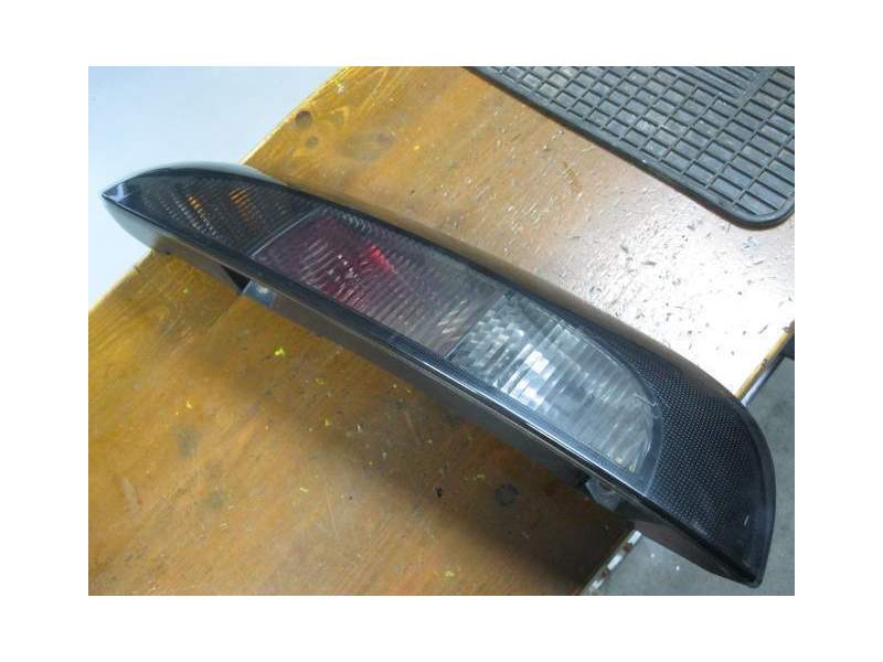 Recambio de piloto trasero derecho para opel corsa 1.3 td -z13dt referencia OEM IAM AUMADOS  