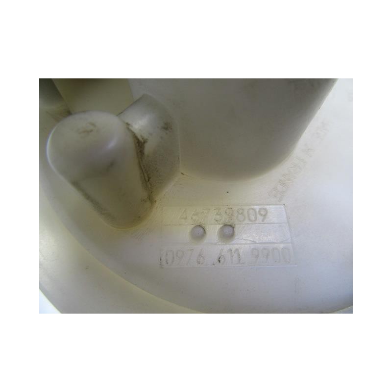 Recambio de bomba gasolina / aforadores : lancia y10 : 1.2 g (59,82cv) [2002] para lancia y10 1.2 g referencia OEM IAM 097661199