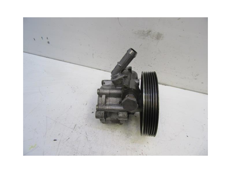 Recambio de bomba dirección : citroen c5 : 1.6 hdi (108,77cv) [2006] para citroen c5 1.6 hdi referencia OEM IAM 9696405380  