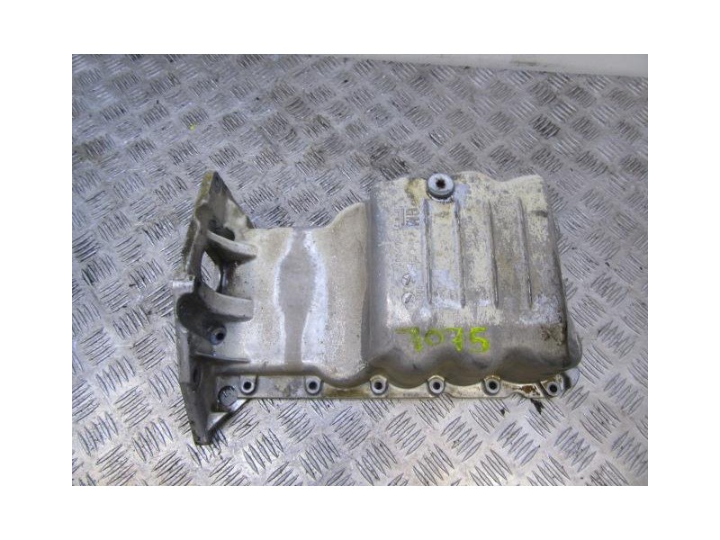 Recambio de carter aceite : opel agila : 1.2 g (74,78cv) [2000] para opel agila 1.2 g referencia OEM IAM 9128621  