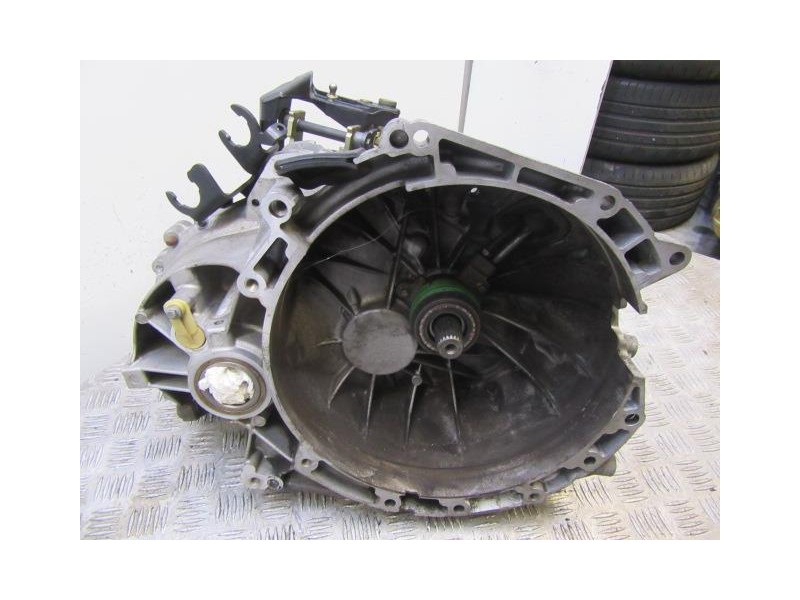 Recambio de cambio 5v (gasolina) : ford mondeo : 2.0 g (145,48cv) [2004] para ford mondeo 2.0 g referencia OEM IAM 4S7R/1S7R  