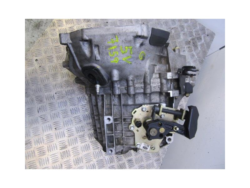Recambio de cambio 5v (gasolina) : ford mondeo : 2.0 g (145,48cv) [2004] para ford mondeo 2.0 g referencia OEM IAM 4S7R/1S7R  