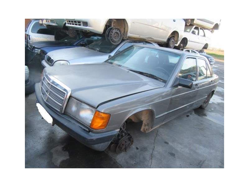 mercedes-benz 190 (w201) del año 1988