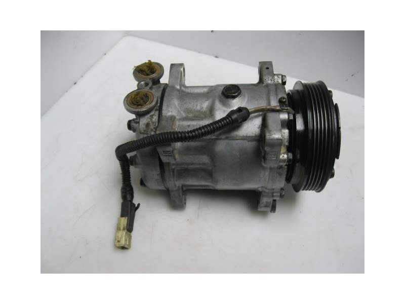 Recambio de compresor aire acondicionado para peugeot 306 1.4 g -kdx referencia OEM IAM SD7V121500  