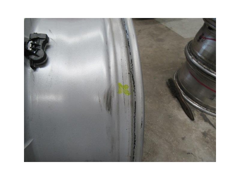 Recambio de llantas aluminio : renault kadjar : 1.5 dci (115,57cv) [2019] para renault kadjar 1.5 dci referencia OEM IAM 7J17CH5