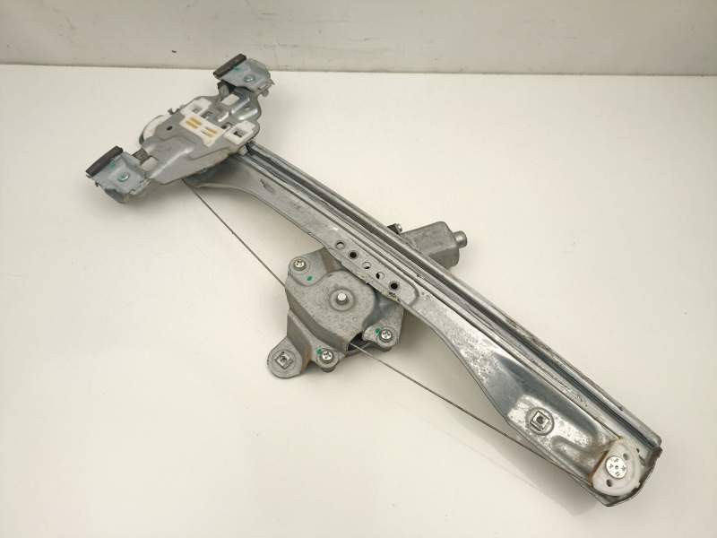 Recambio de elevalunas trasero izquierdo para chevrolet cruze hatchback (j305) 1.6 referencia OEM IAM 95999489 0130822465 98820J