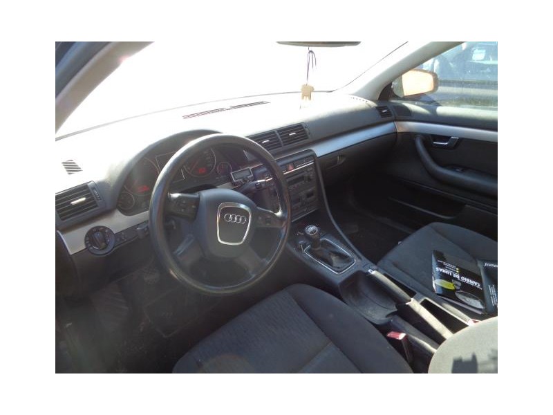 Recambio de carroceria : audi a4 : 2.0 tdi (140,04cv) [2006] para audi a4 2.0 tdi referencia OEM IAM   