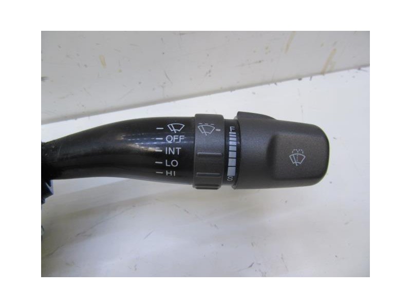 Recambio de mando luces y limpias : hyundai accent : 1.3 g (85,65cv) [2000] para hyundai accent 1.3 g referencia OEM IAM 93400-2