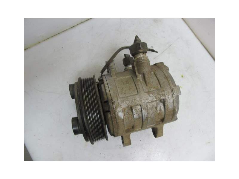 Recambio de compresor aire acondicionado para suzuki vitara 1.9 td referencia OEM IAM 863A313168  