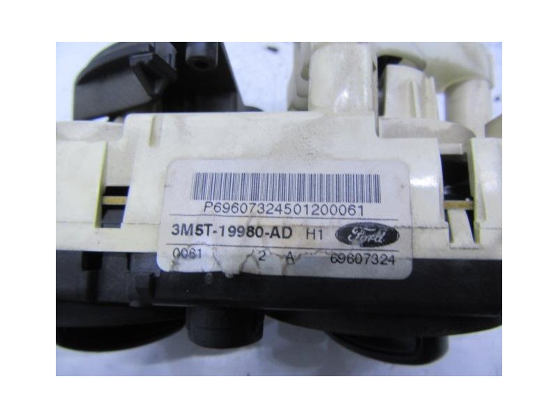 Recambio de mandos calefaccion : ford focus : 1.6 tdci (108,77cv) [2005] para ford focus 1.6 tdci referencia OEM IAM 3M5T-19980-