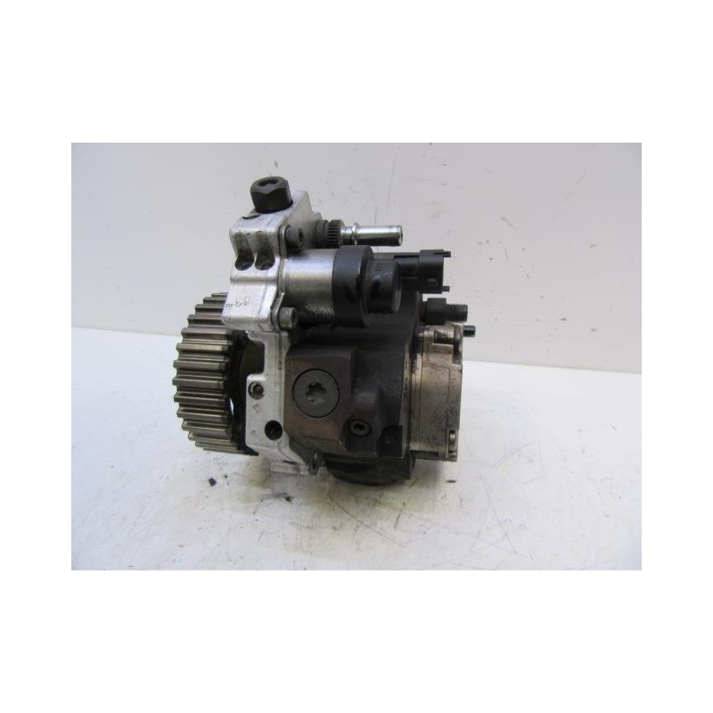 Recambio de bomba inyec. diesel : ford focus : 1.6 tdci (108,77cv) [2005] para ford focus 1.6 tdci referencia OEM IAM 0445010089