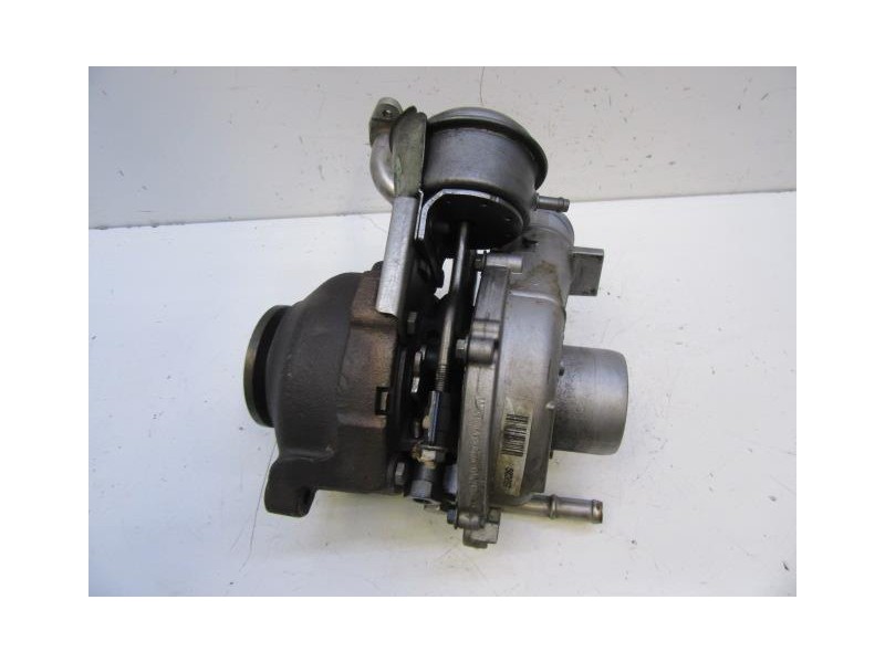 Recambio de turbo : renault laguna : 1.9 dci (110,13cv) [2007] para renault laguna 1.9 dci referencia OEM IAM H8200398583  