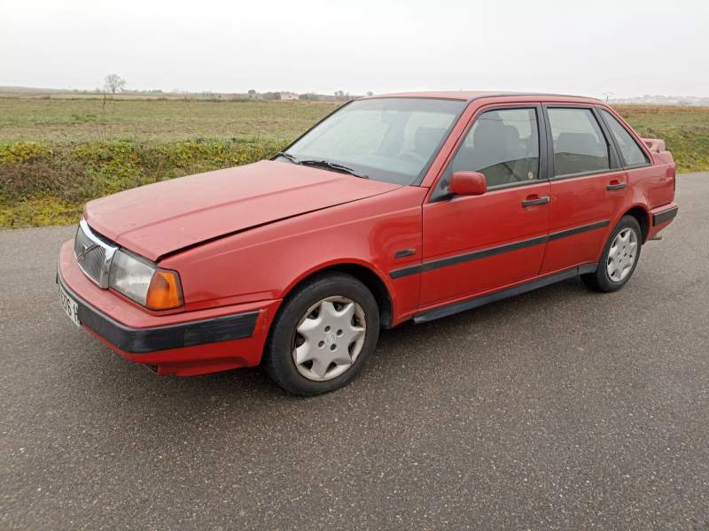 VOLVO 440 (445)