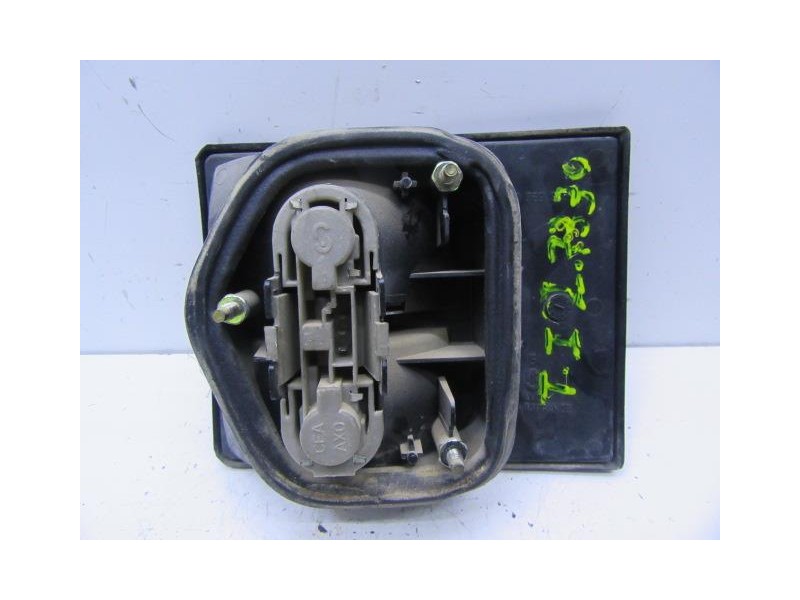 Recambio de piloto porton izq. : renault 21 : 2.0 g [1989] para renault 21 2.0 g referencia OEM IAM   