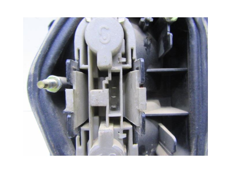 Recambio de piloto porton izq. : renault 21 : 2.0 g [1989] para renault 21 2.0 g referencia OEM IAM   