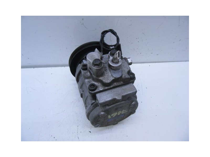 Recambio de aire acondicionado : kia sportage : 2.0 td (82,94cv) [2001] para kia sportage 2.0 td referencia OEM IAM 12040-02815A