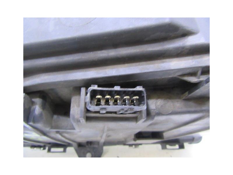 Recambio de faro dcho. : citroen xantia : 2.0 g (121cv) [1994] para citroen xantia 2.0 g referencia OEM IAM   