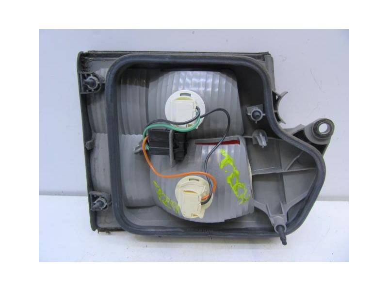 Recambio de piloto porton dch. : saab 9-3 : 2.0 g (149,56cv) [2002] para saab  9-3 2.0 g referencia OEM IAM   