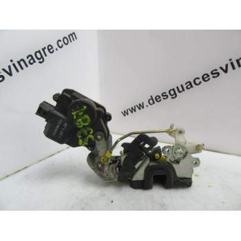 CERRADURA PUERTA TRASERA DERECHA 814203A000 