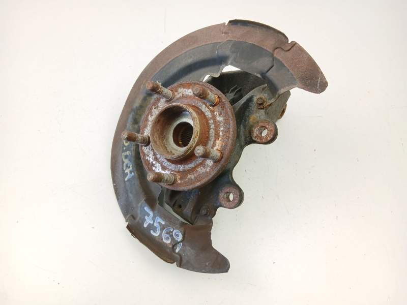 Recambio de mangueta delantera derecha para volvo c30 (533) 1.6 d referencia OEM IAM 30760281  