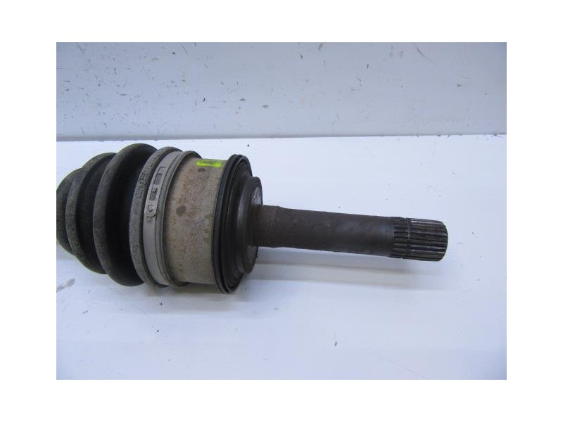 Recambio de transmision delantera izq. : kia sportage : 2.0 td (82,94cv) [2001] para kia sportage 2.0 td referencia OEM IAM   