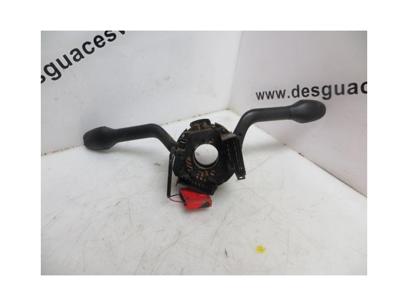 Recambio de mando luces y limpias : seat ibiza : 1.4 g -akk (59,84cv) 5p [1999] para seat ibiza 1.4 g -akk referencia OEM IAM LO