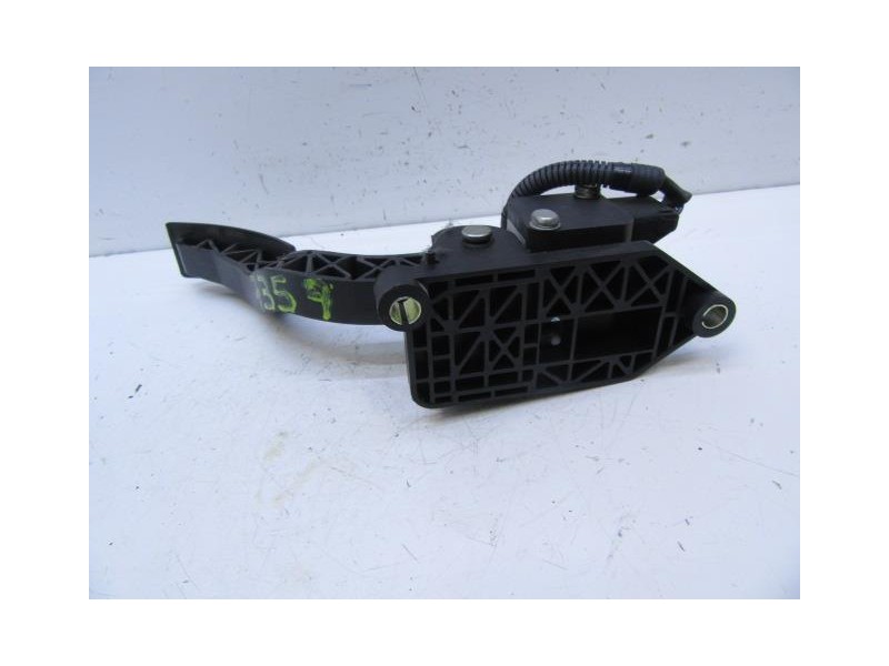 Recambio de potenciómetro aceleración : hyundai getz : 1.5 crdi (88,37cv) [2006] para hyundai getz 1.5 crdi referencia OEM IAM B