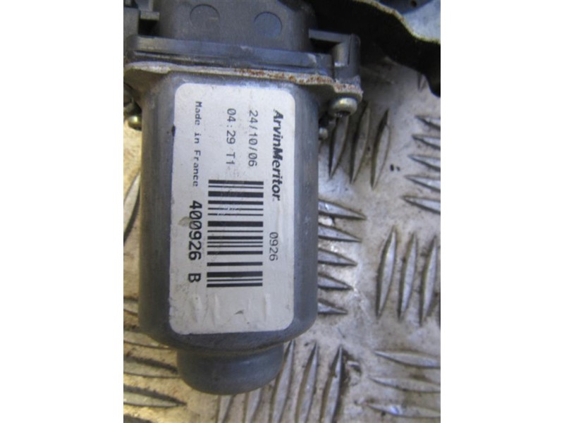 Recambio de elevalunas elec. del. dch. : nissan note : 1.5 dci (85,65cv) [2007] para nissan note 1.5 dci referencia OEM IAM 4009