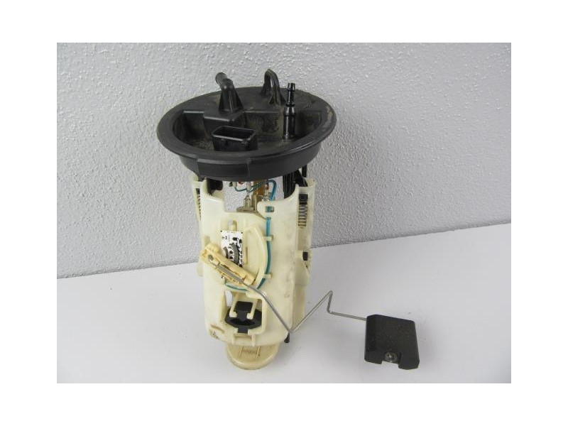 Recambio de bomba gasolina / aforadores : bmw 320 : 2.0 td (136cv) [2002] para bmw  320 2.0 td referencia OEM IAM 1183845CONBOMB
