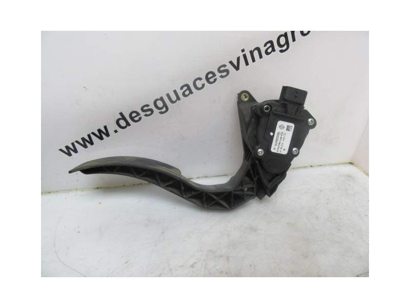 Recambio de potenciometro aceleracion para renault clio 1.5 dci referencia OEM IAM 180029347RA  