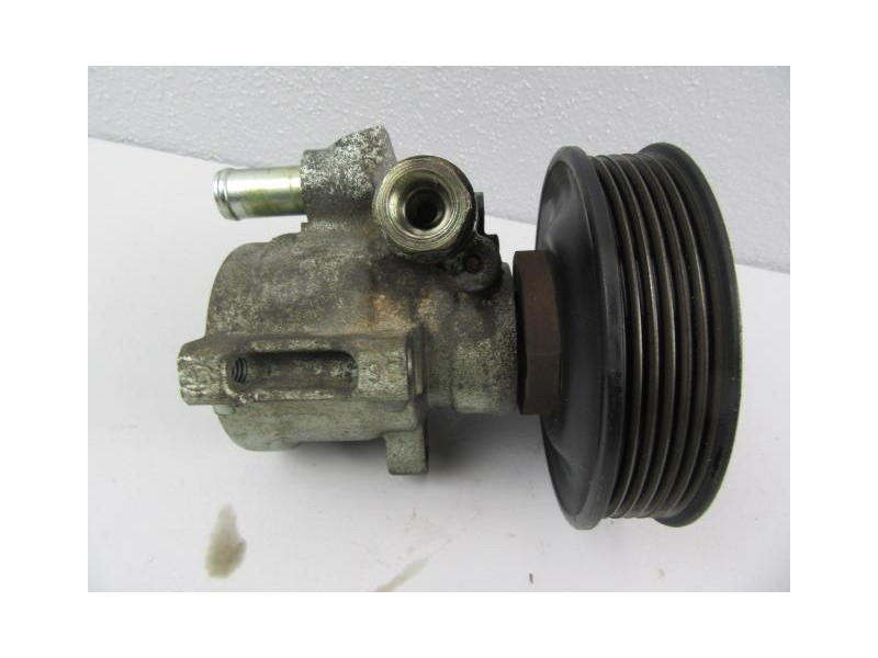 Recambio de bomba dirección : seat cordoba : 1.4 g (74,78cv) [2002] para seat cordoba 1.4 g referencia OEM IAM 030145157  