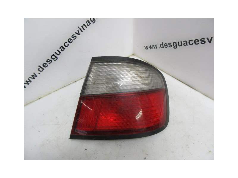 Recambio de piloto trasero derecho para nissan primera (p11) 1.6 16v referencia OEM IAM   